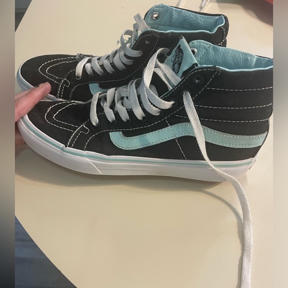 High top vans - Picture 1 of 7